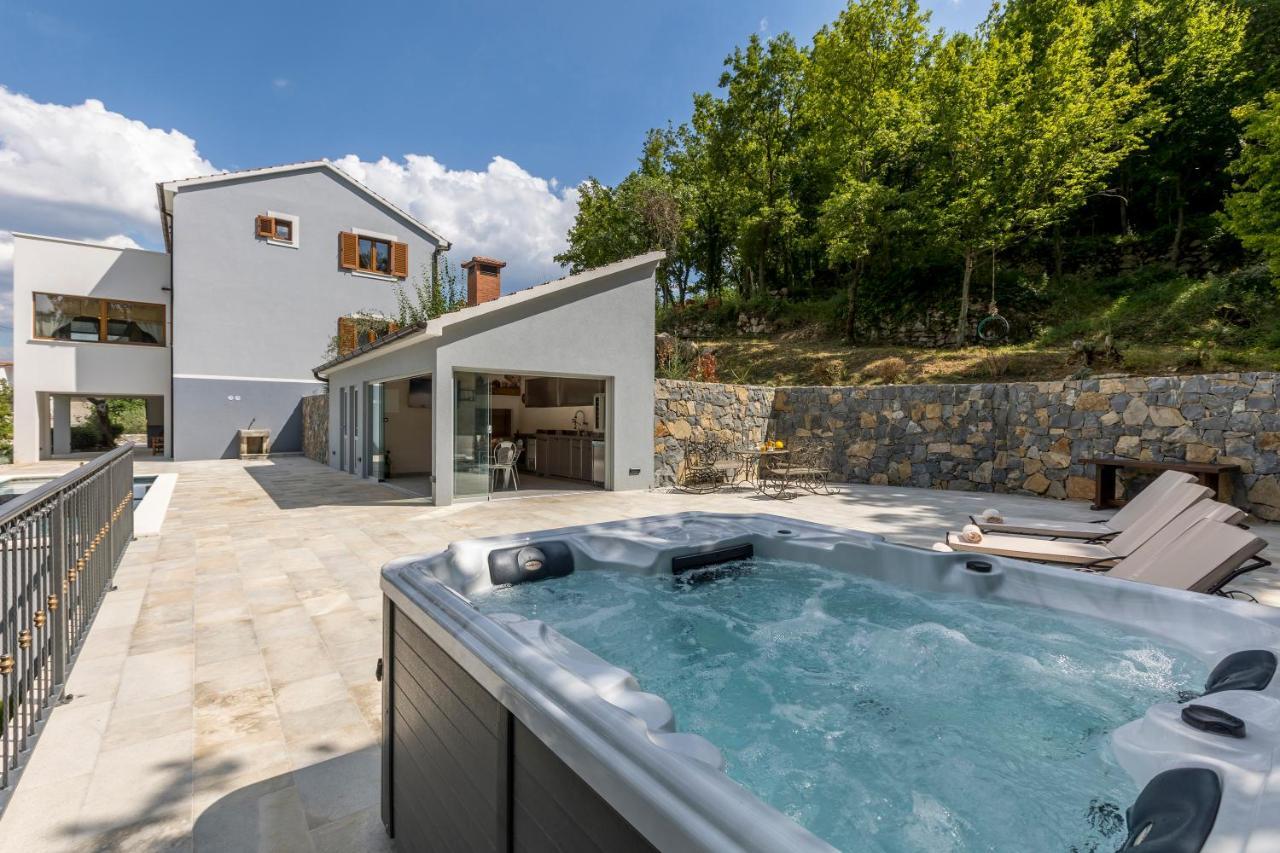 Villa Grey Stone Gata Kültér fotó