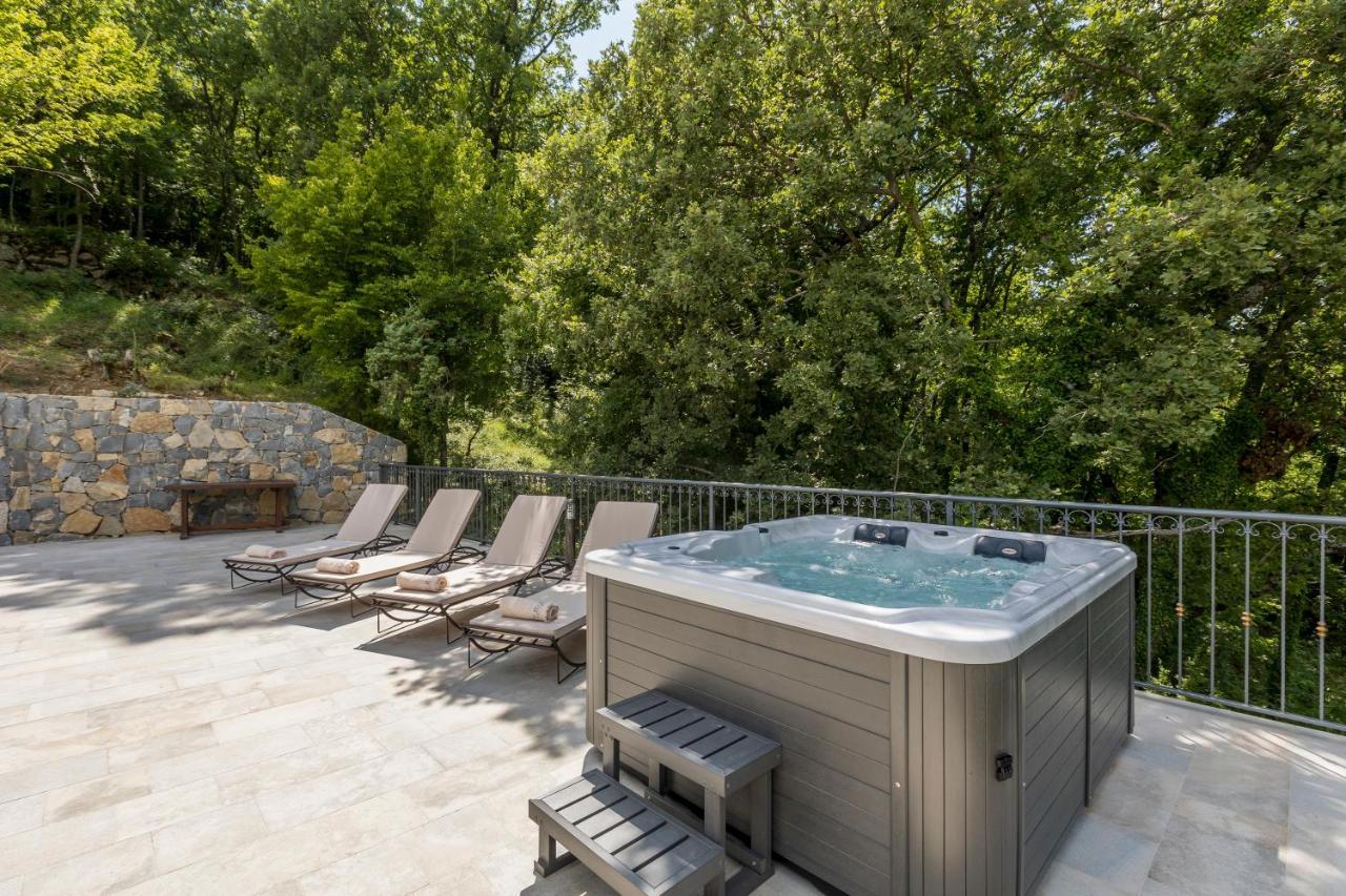 Villa Grey Stone Gata Kültér fotó
